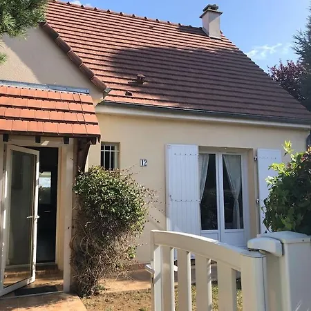 Grande Maison Proche De Paris Hébergement de vacances