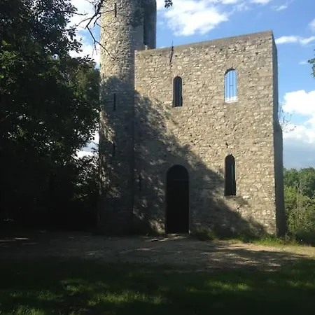 Holiday home Grande Maison Proche De Paris Champcueil